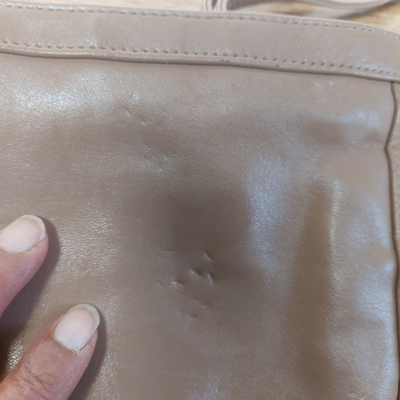 Vintage* Taupe 70s Wristlet Handbag - Picture 3 of 12